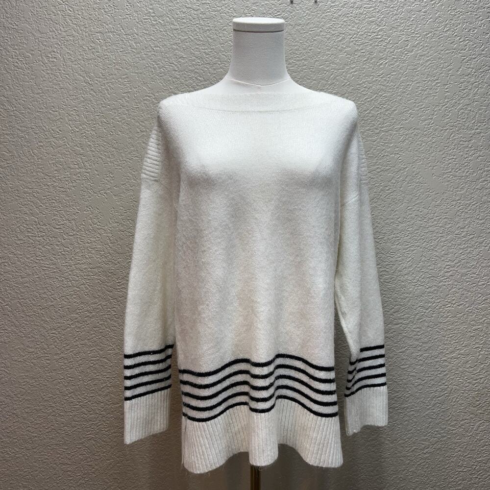 DKNY Striped Lightweight Sweater Size S White Black Boat Neck
